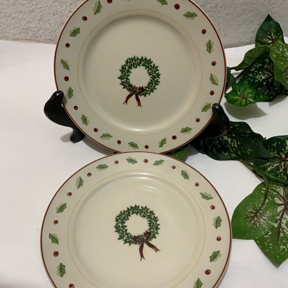 Vintage Merry Brite Christmas Salad Dessert Plates Holiday set of 2 A14